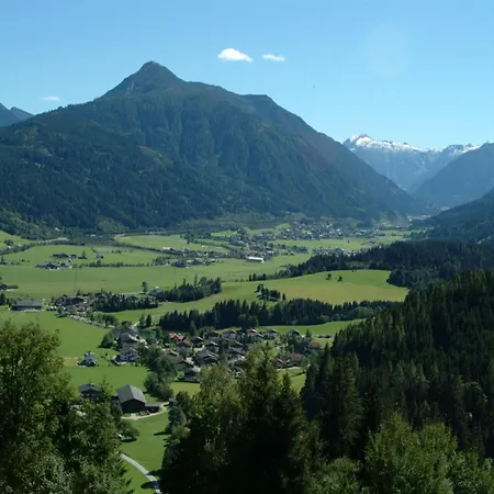 Large With Plenty Of Privacy Appartement Flachau